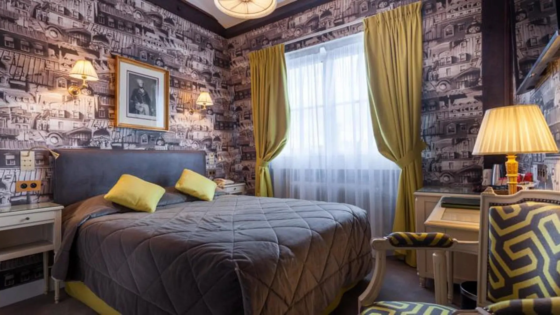 فندق Grand De L'univers Saint-germain 3*