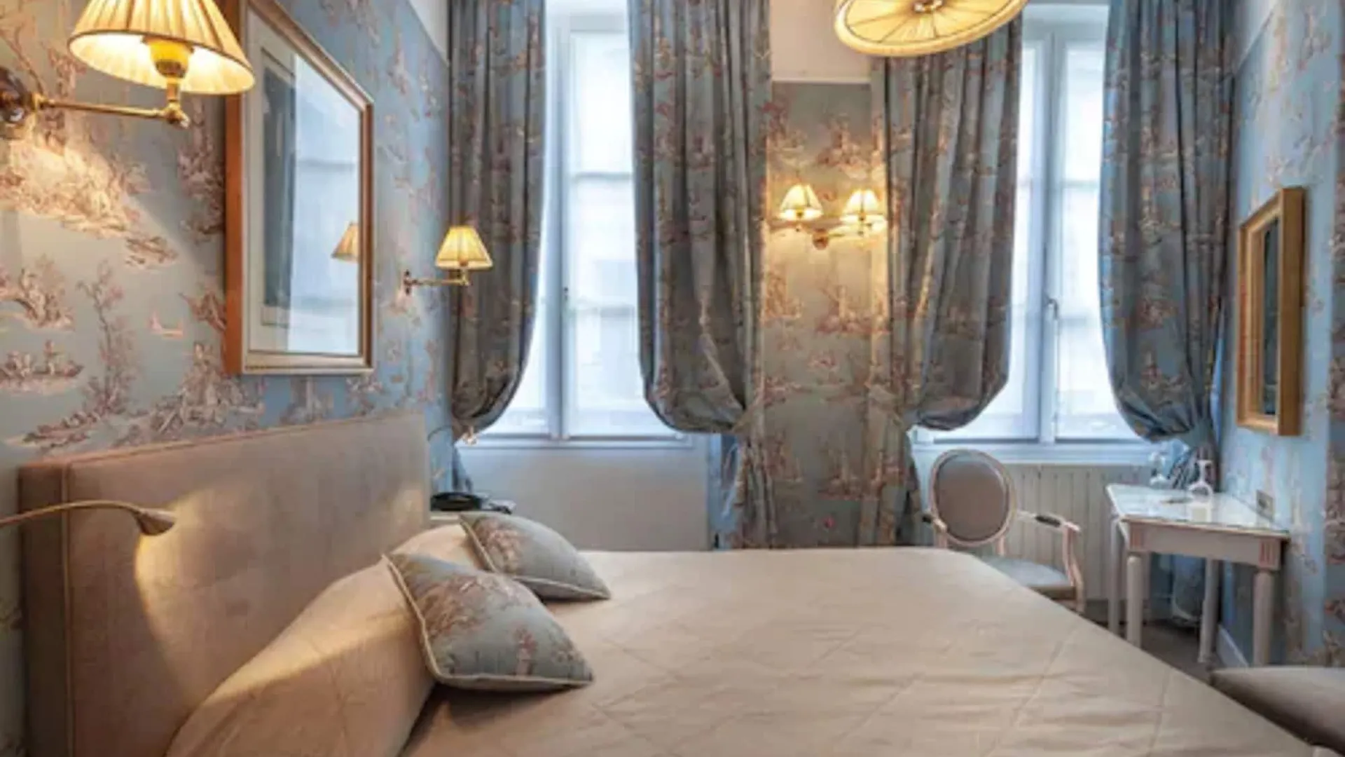 Grand De L'univers Saint-germain Hotel