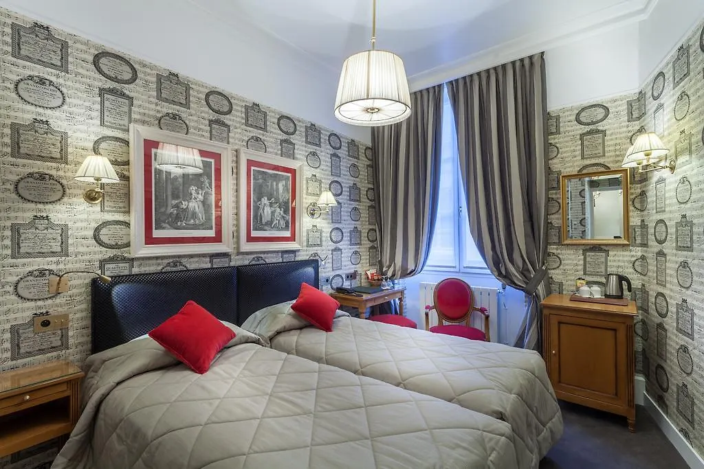 Hotel Grand De L'univers Saint-germain